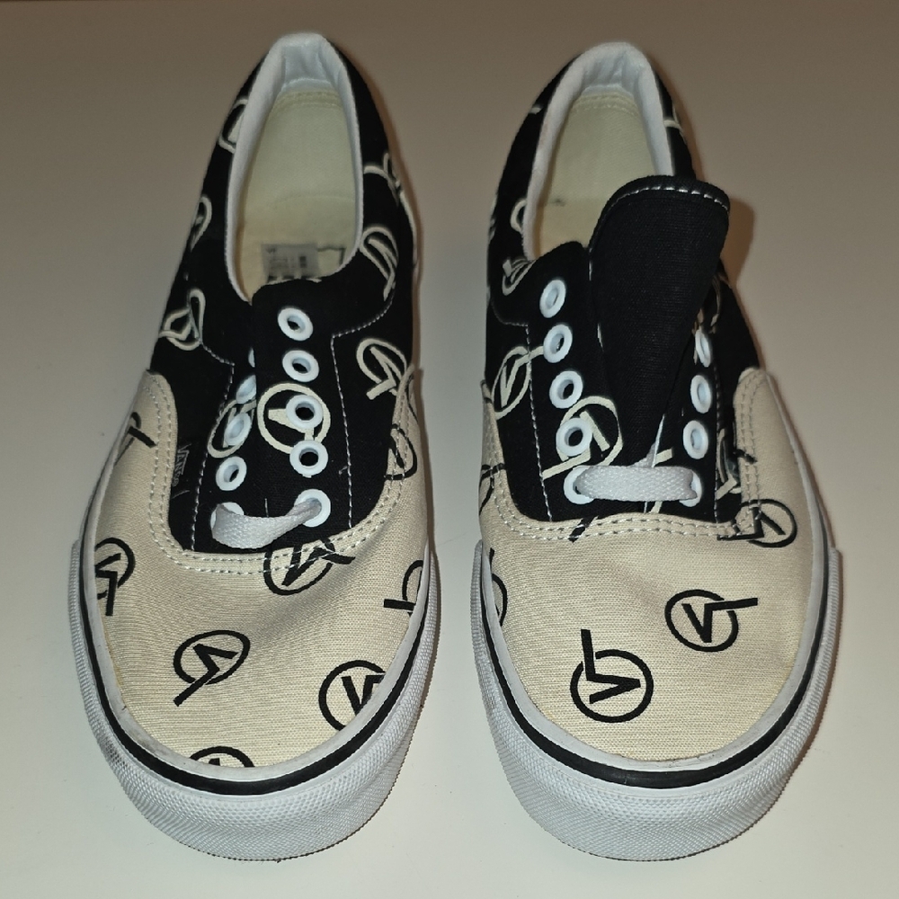 Vans Black and Cream Logo Sneakers - Picture 5 of 5